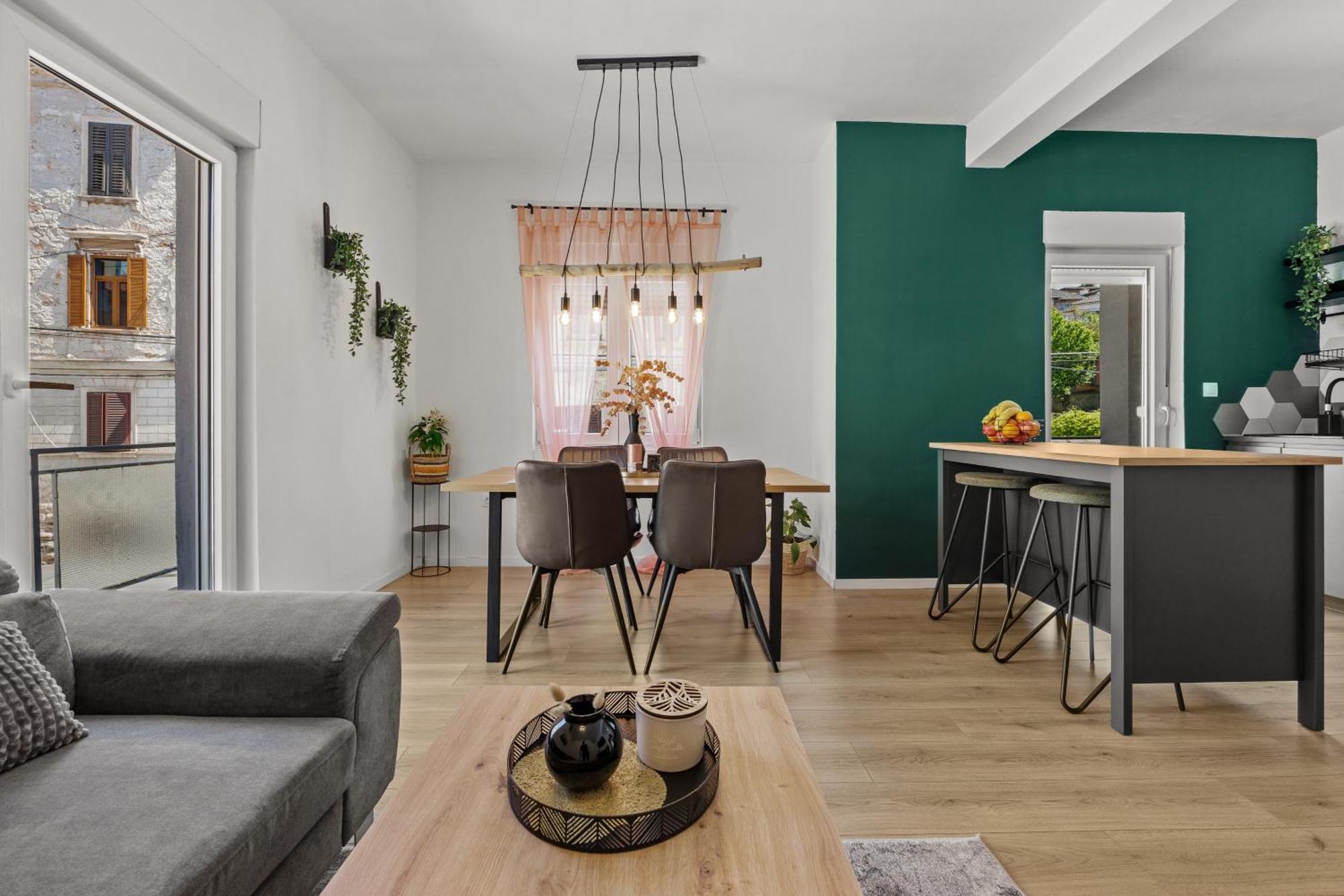 Green Oasis New Apartment Pula Exterior photo