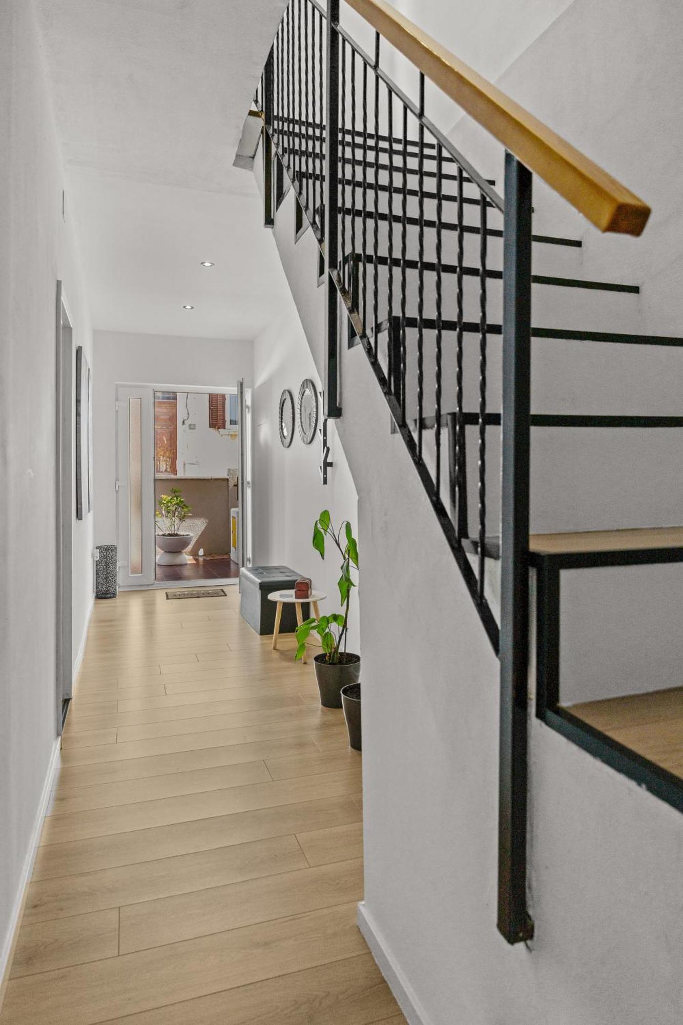 Green Oasis New Apartment Pula Exterior photo