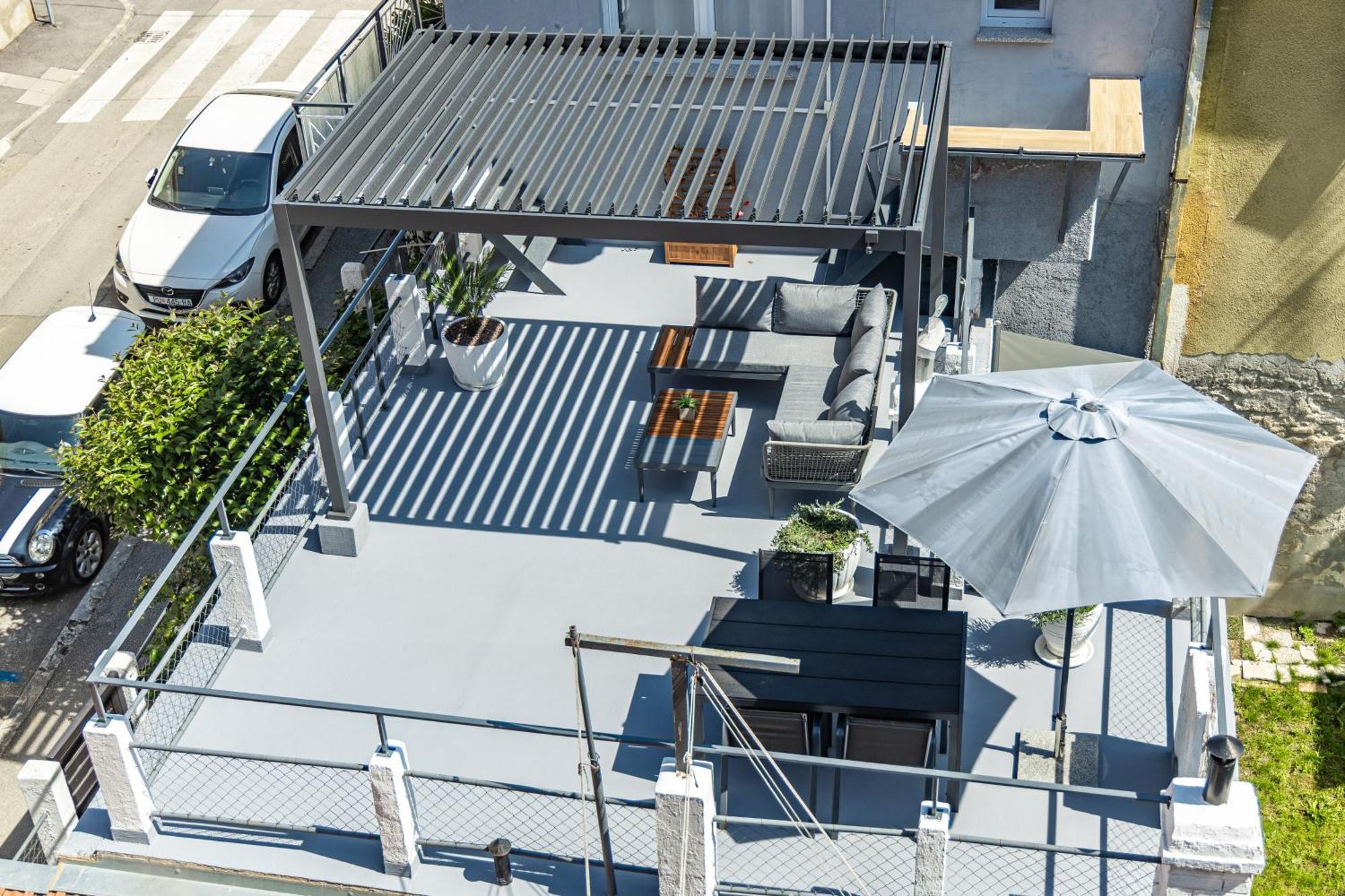 Green Oasis New Apartment Pula Exterior photo